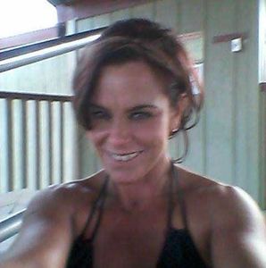 Meet your Posher, Samira